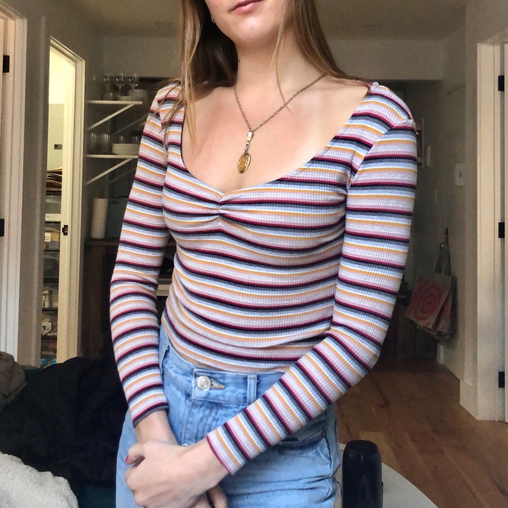 **SOLD** Urban Outfitters Sexy Striped Long Sleeve🏄🏻‍♀️